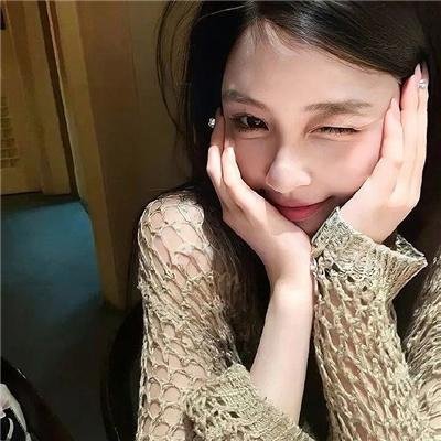 慈悲 海报